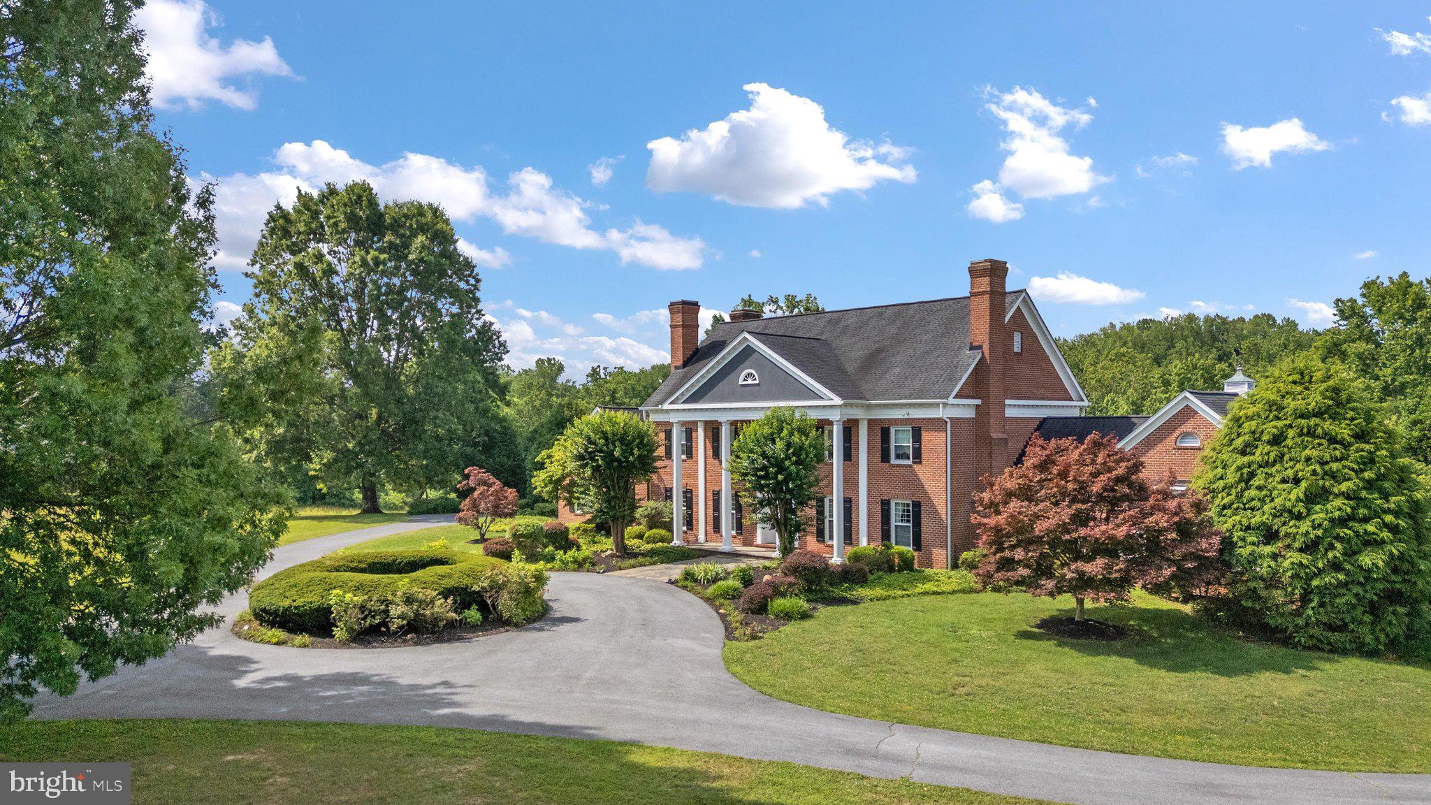 DAVIDSONVILLE - Residential