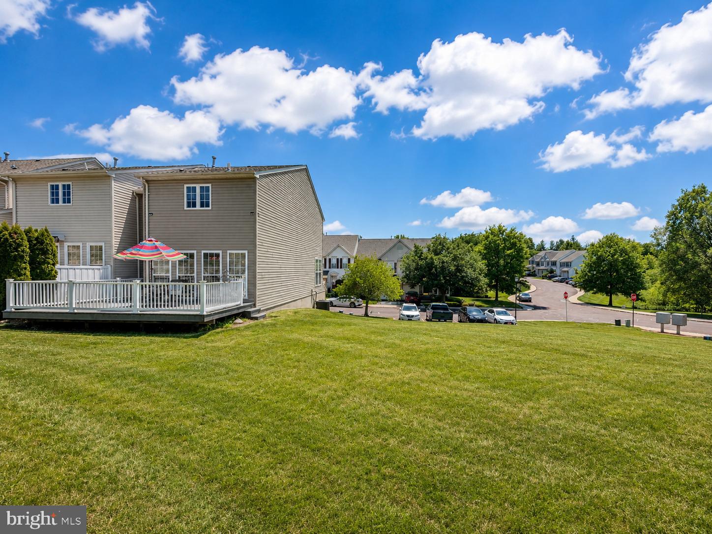SUNNYBROOK - Residential