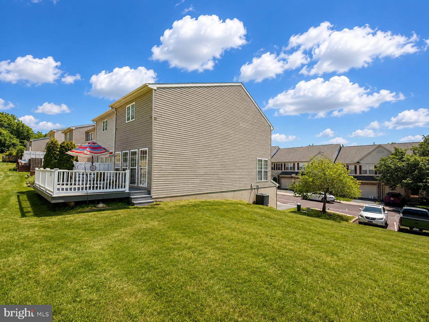 SUNNYBROOK - Residential