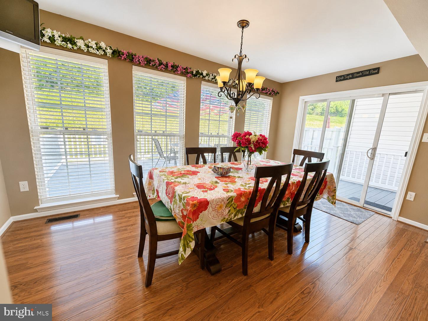 SUNNYBROOK - Residential