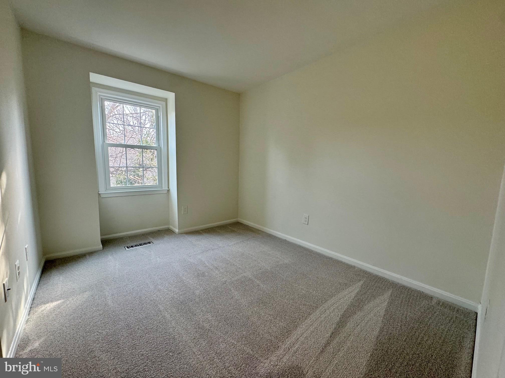COMSTOCK - Residential Lease