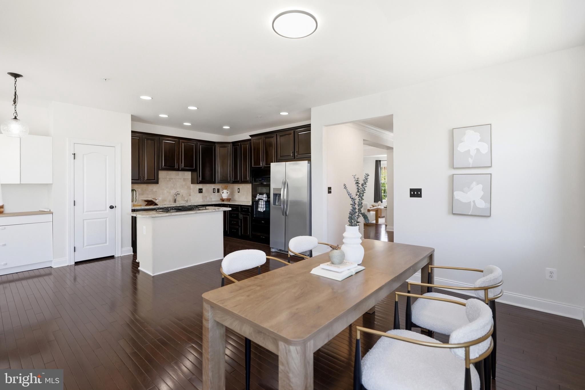 THE ENCLAVE AT ARUNDEL PRESERVE - Residential