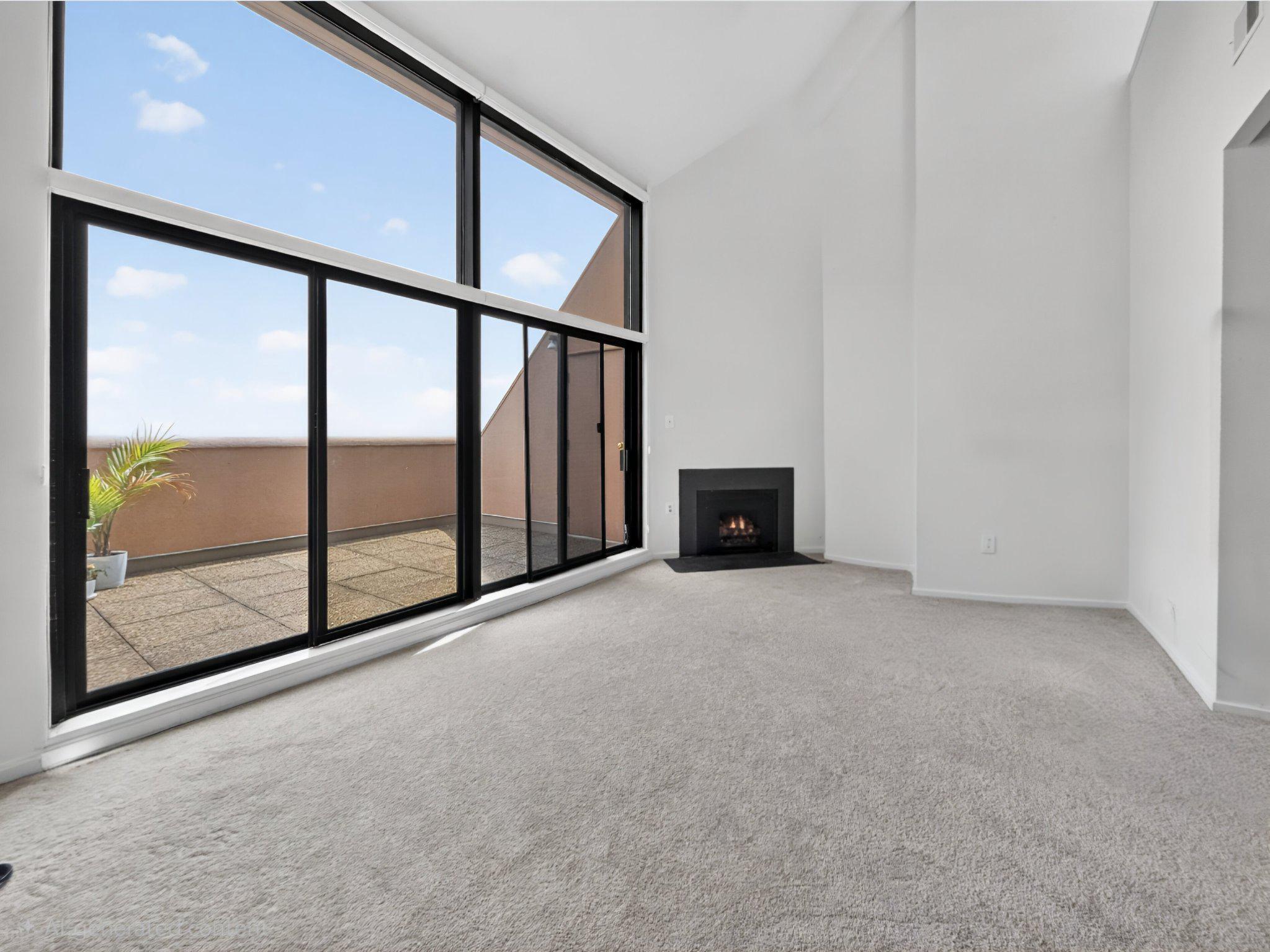 CLARENDON - Residential