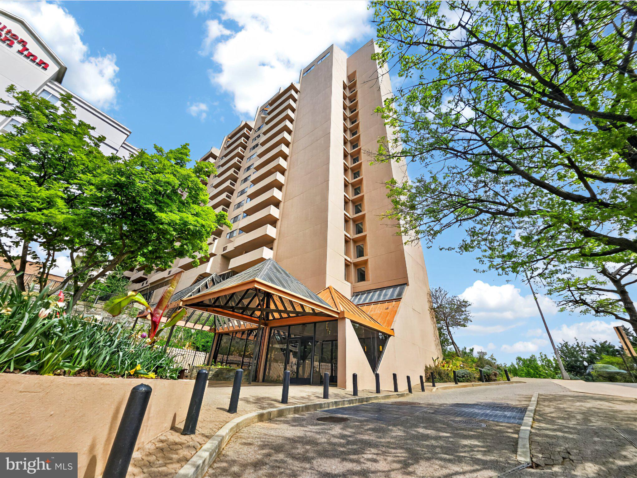 CLARENDON - Residential