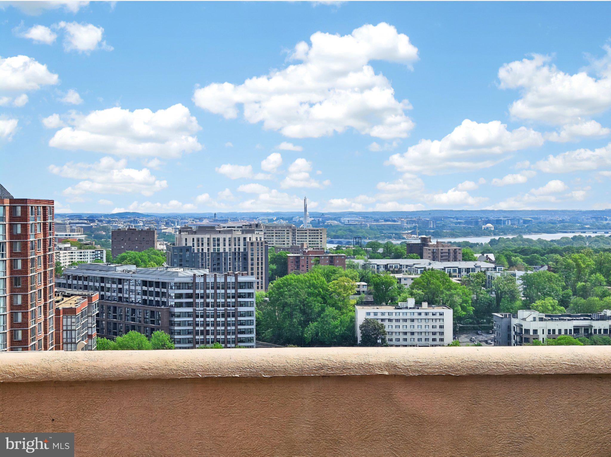 CLARENDON - Residential