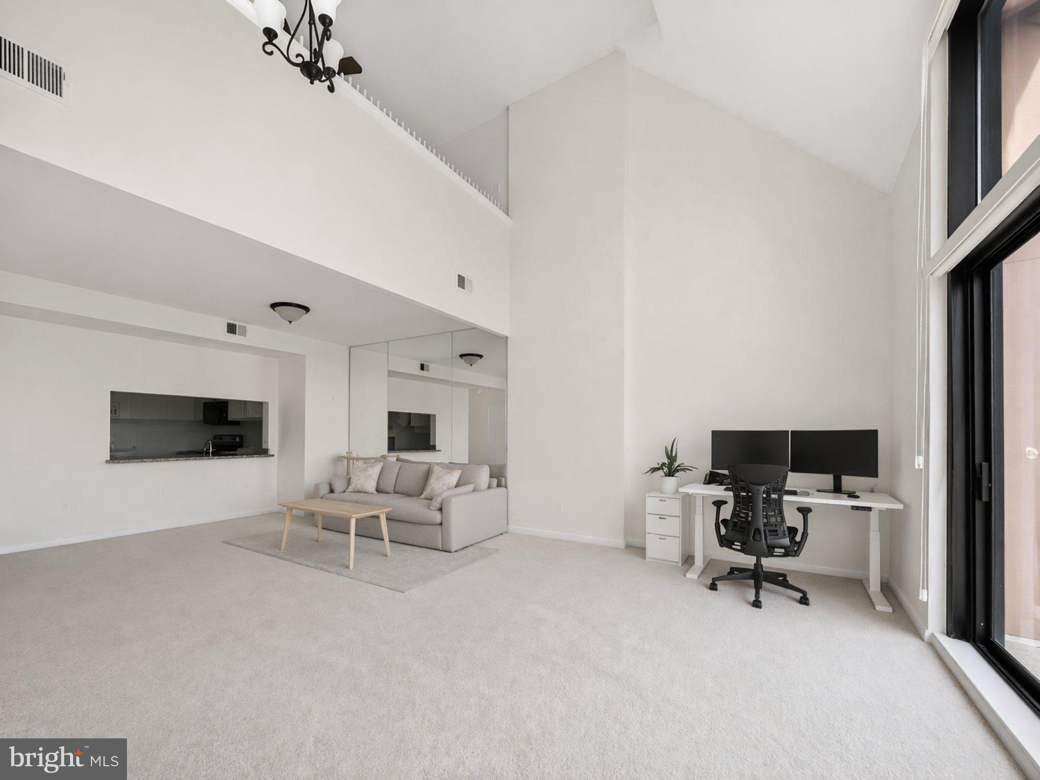 CLARENDON - Residential