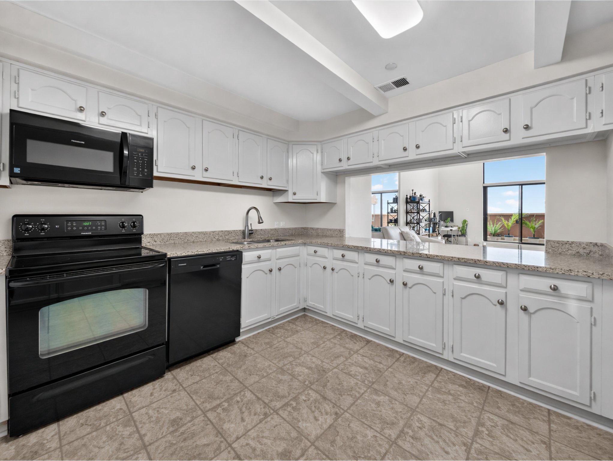 CLARENDON - Residential