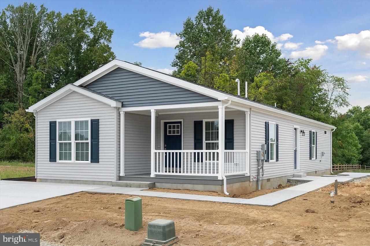 CINNAMON WOODS - Residential