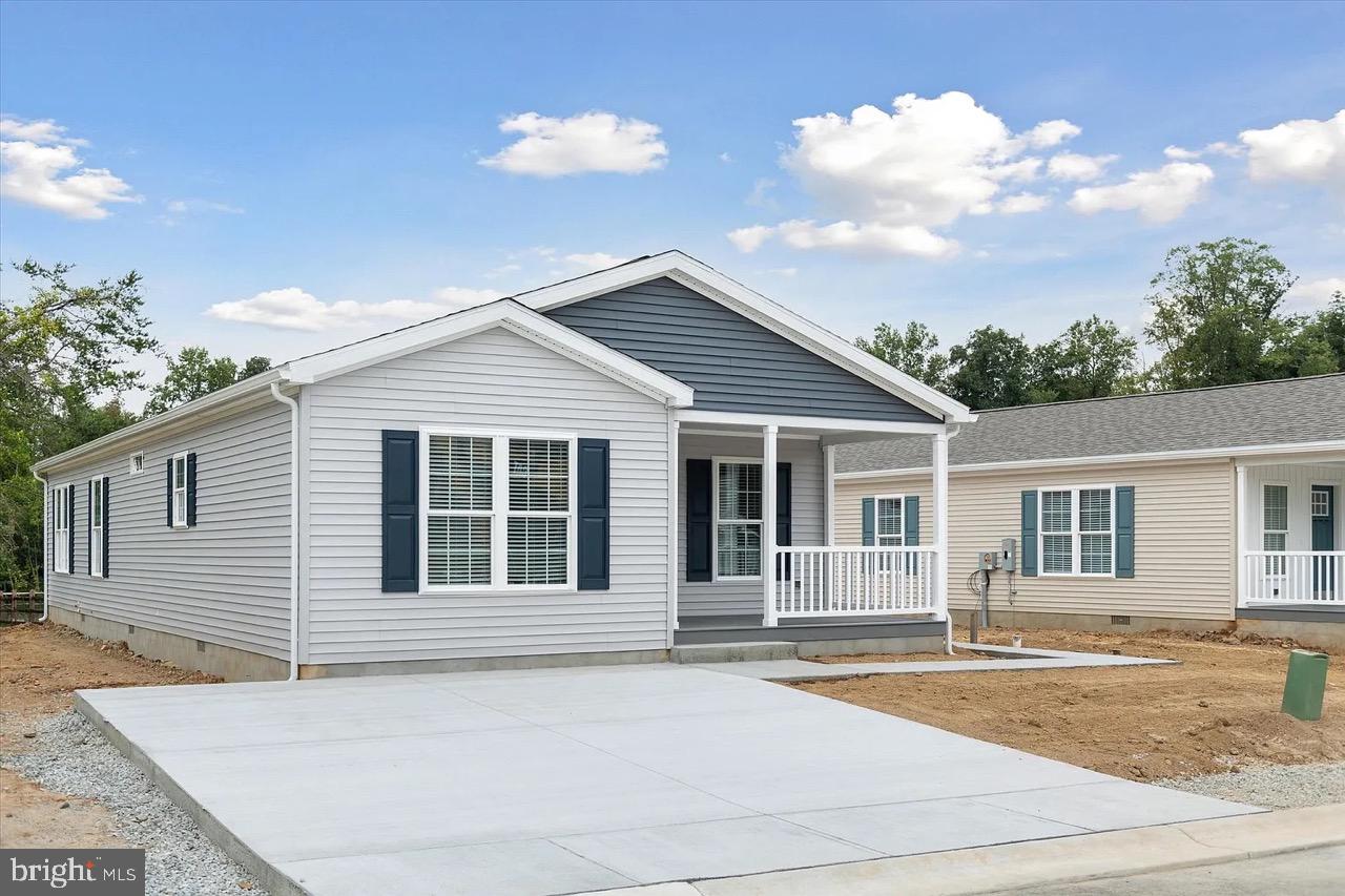 CINNAMON WOODS - Residential