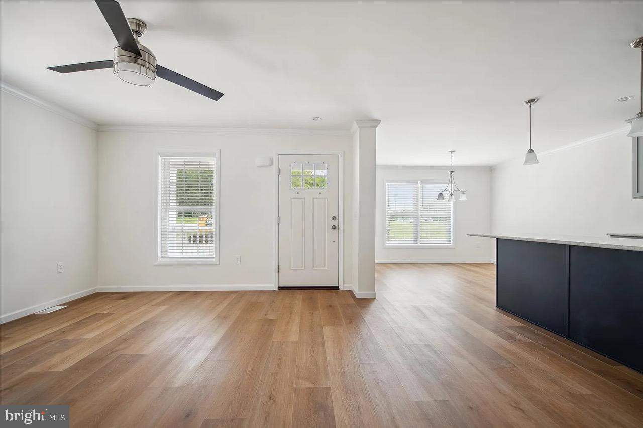 CINNAMON WOODS - Residential
