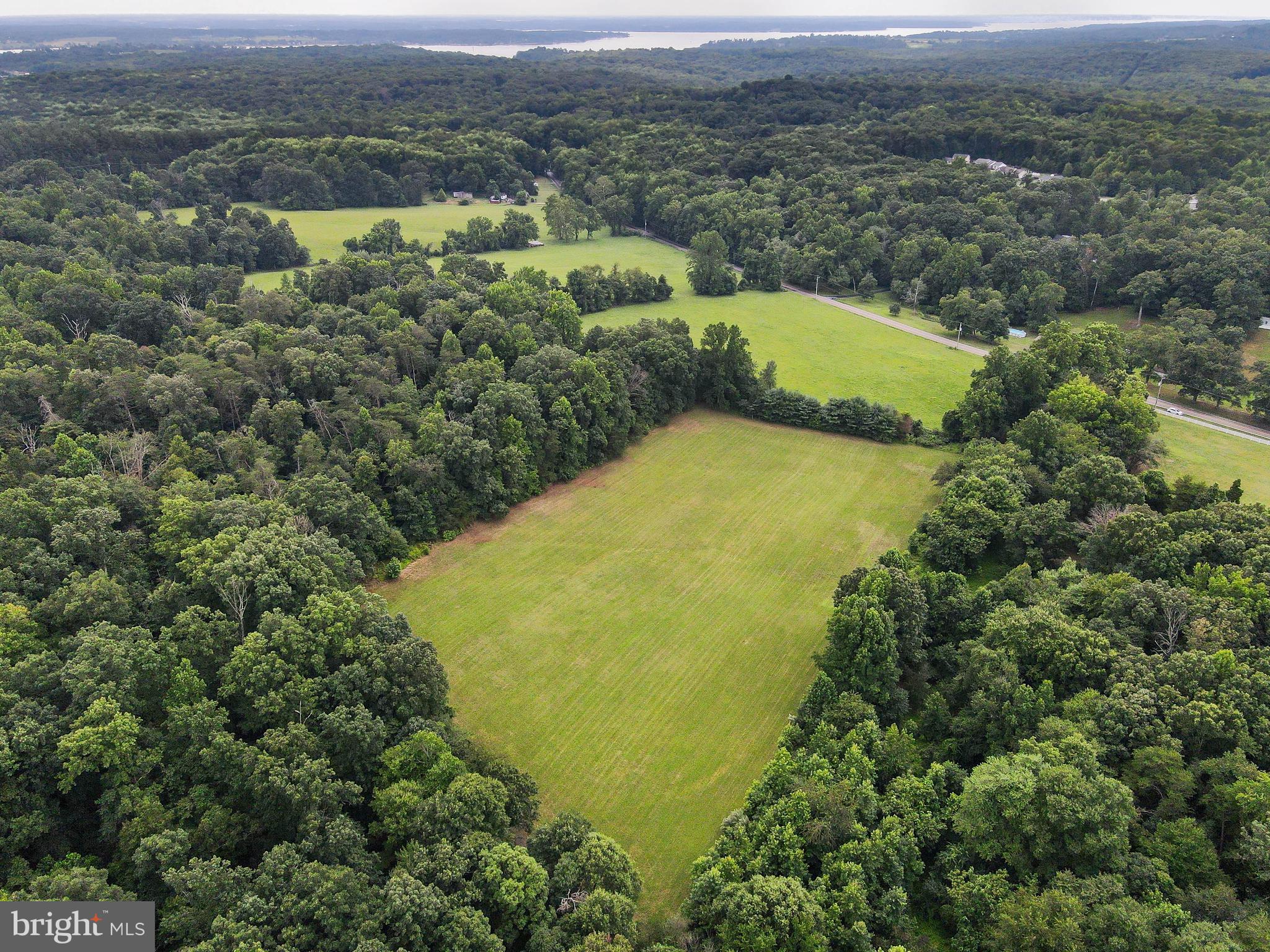 ESTATES AT AUTUMN WOODS - Land