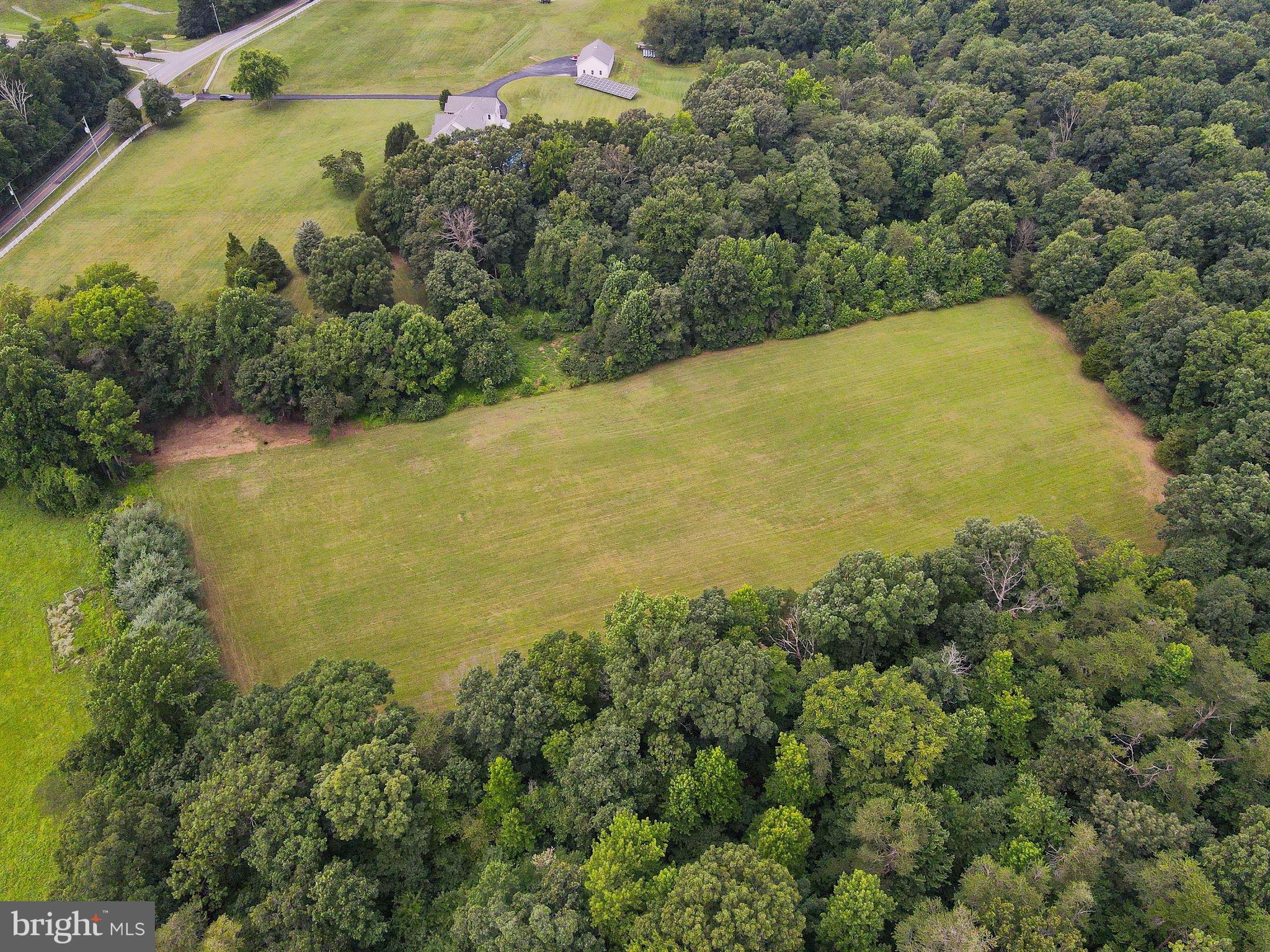 ESTATES AT AUTUMN WOODS - Land