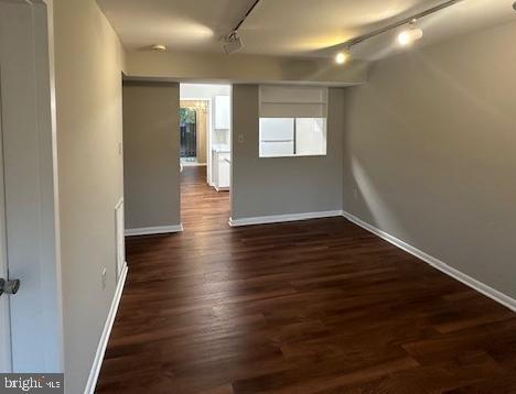 IVY OAK - Residential Lease