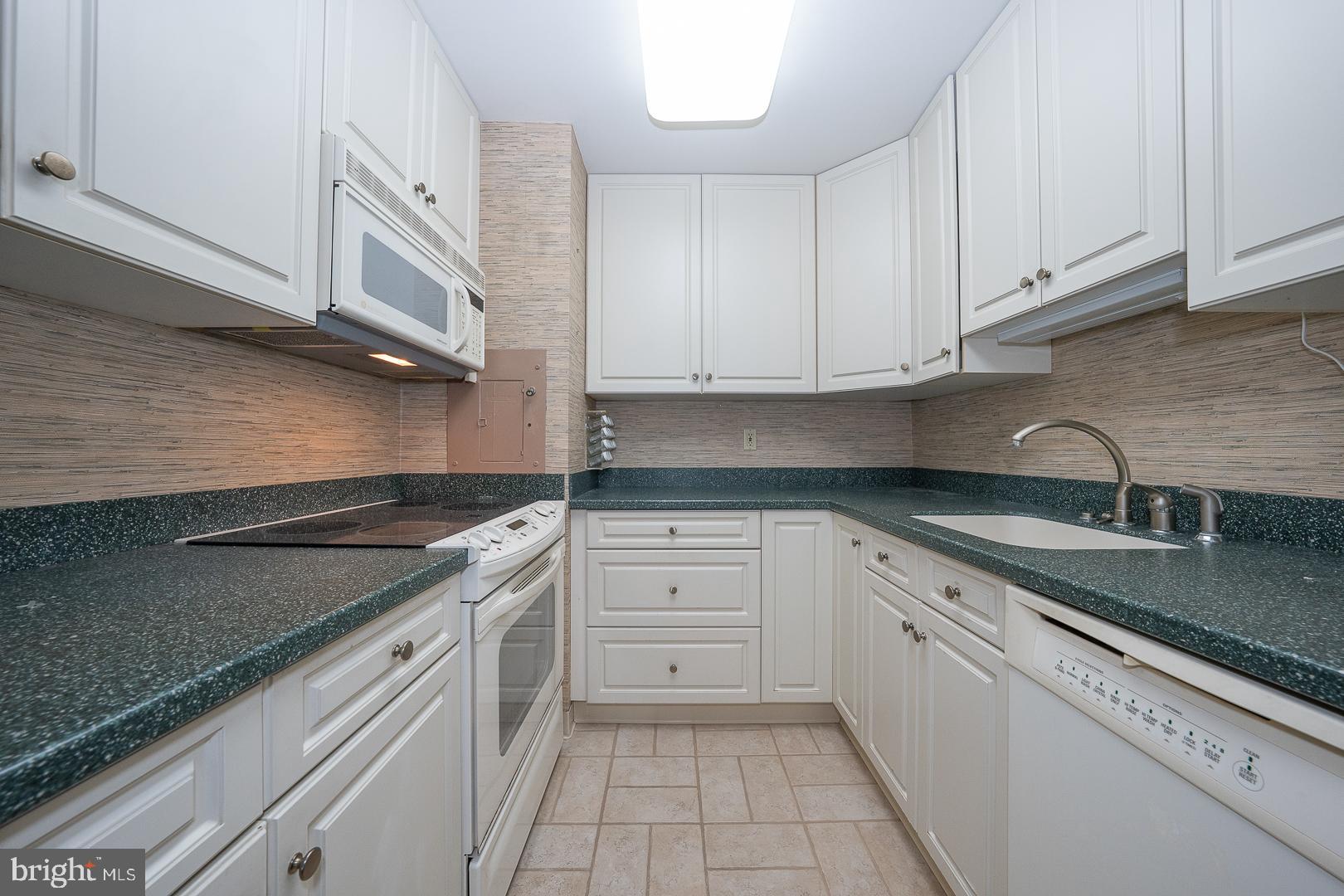 RITTENHOUSE SQUARE - Residential