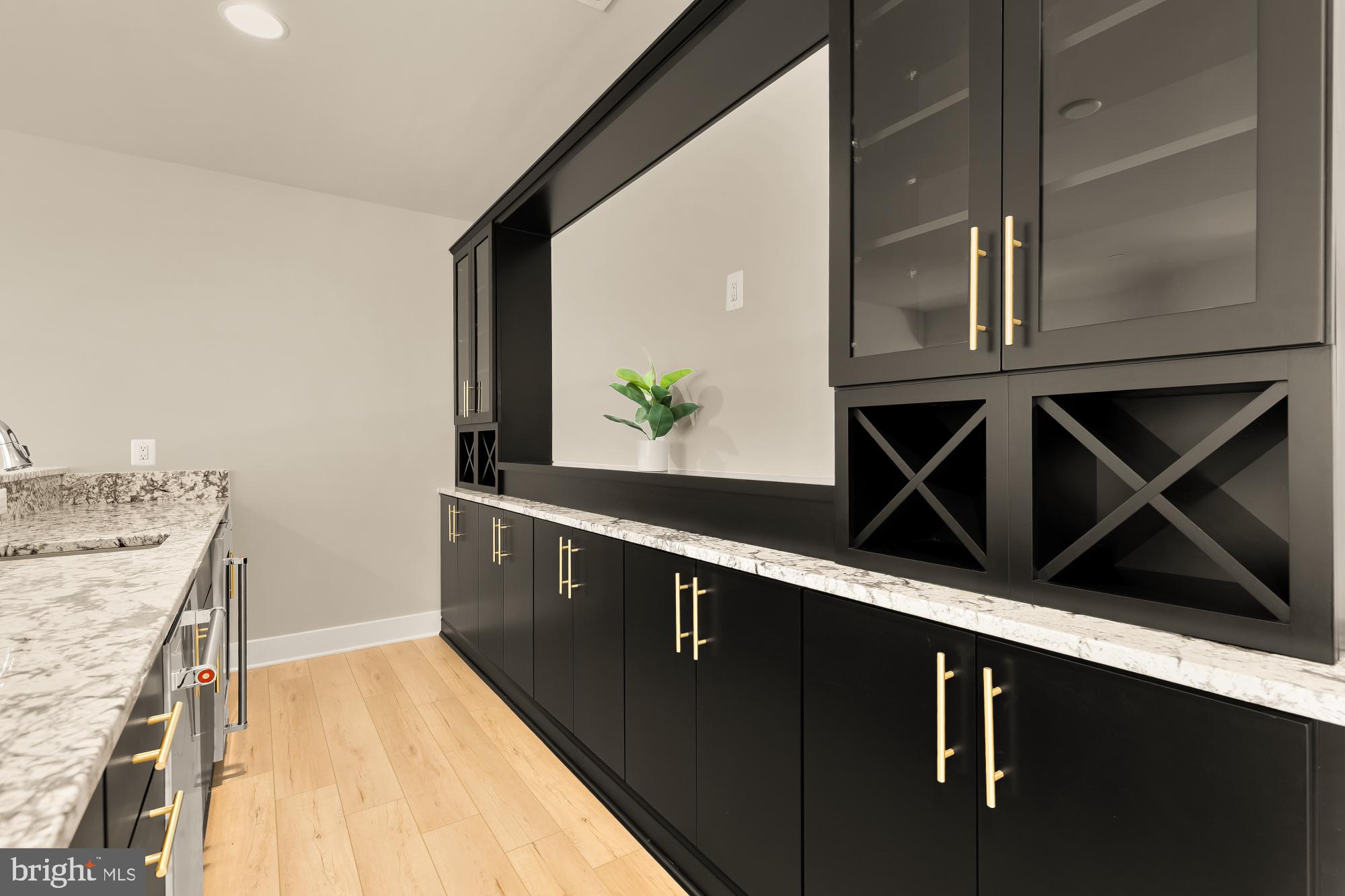 AMALYN - Residential