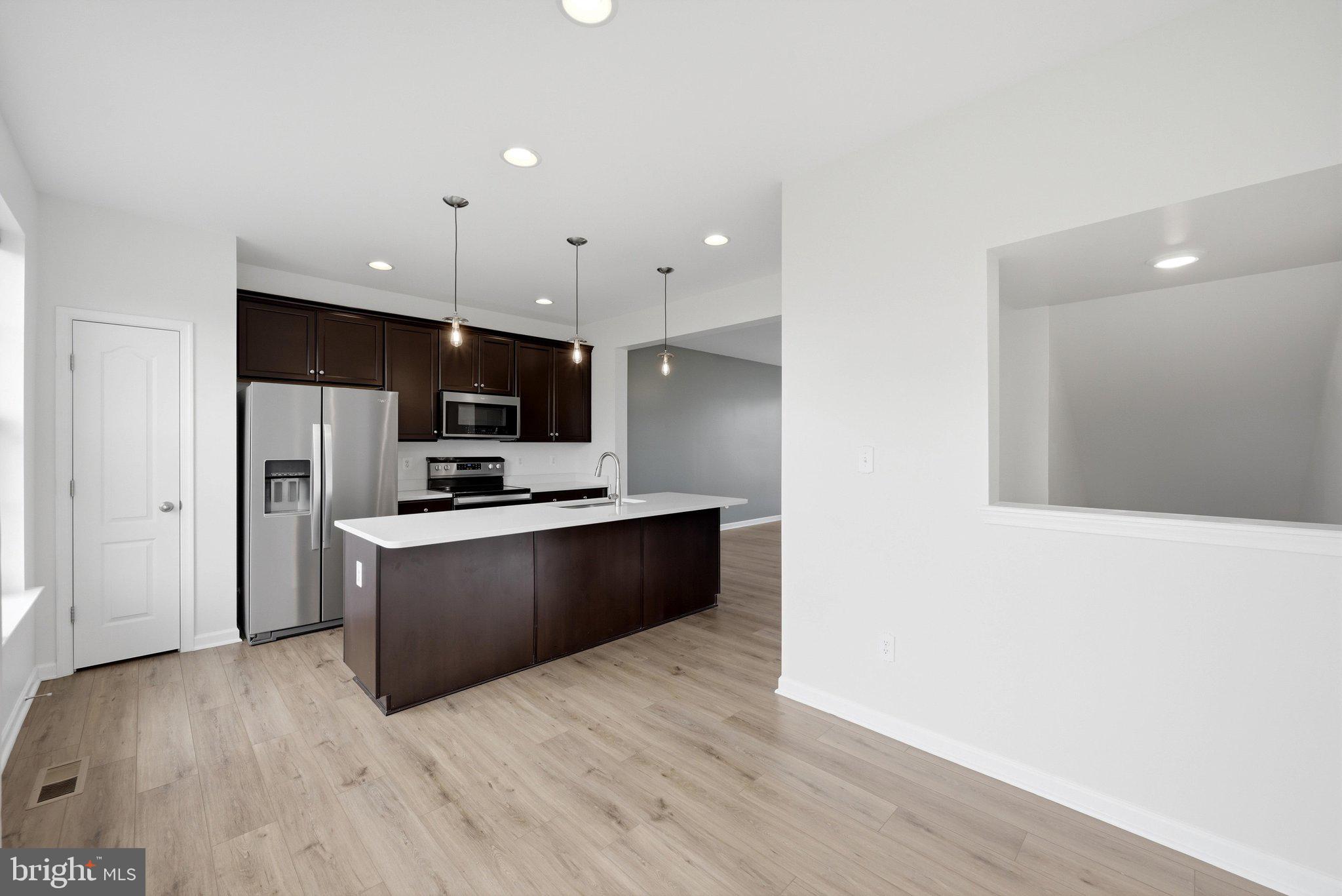 MCCAULEY CROSSING - Residential