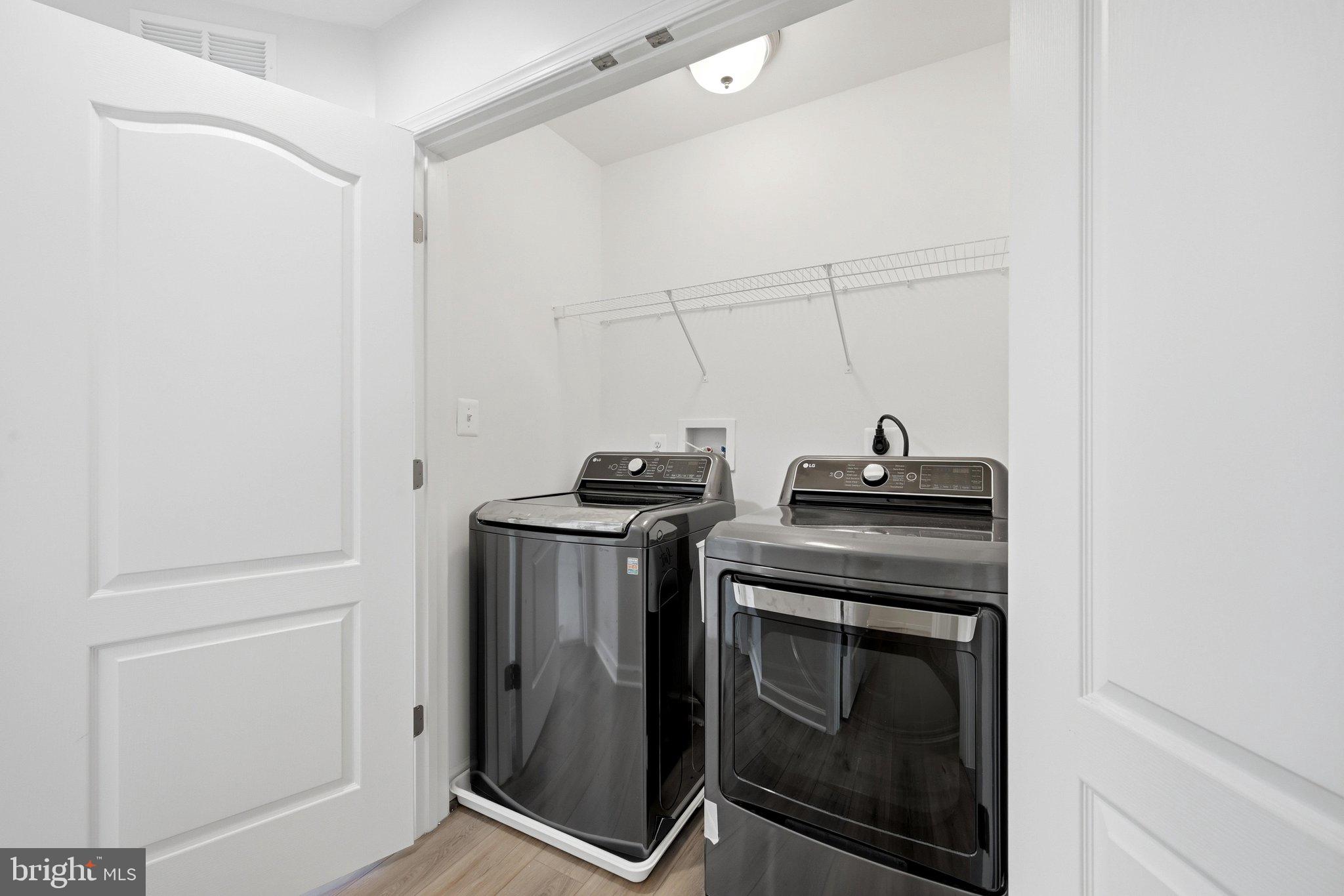 MCCAULEY CROSSING - Residential