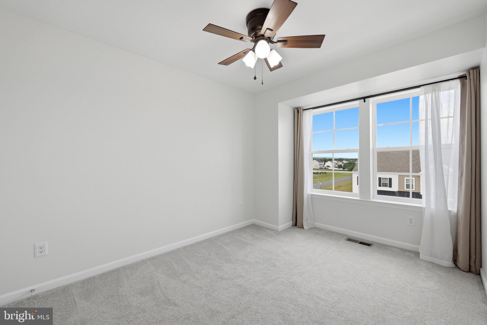MCCAULEY CROSSING - Residential