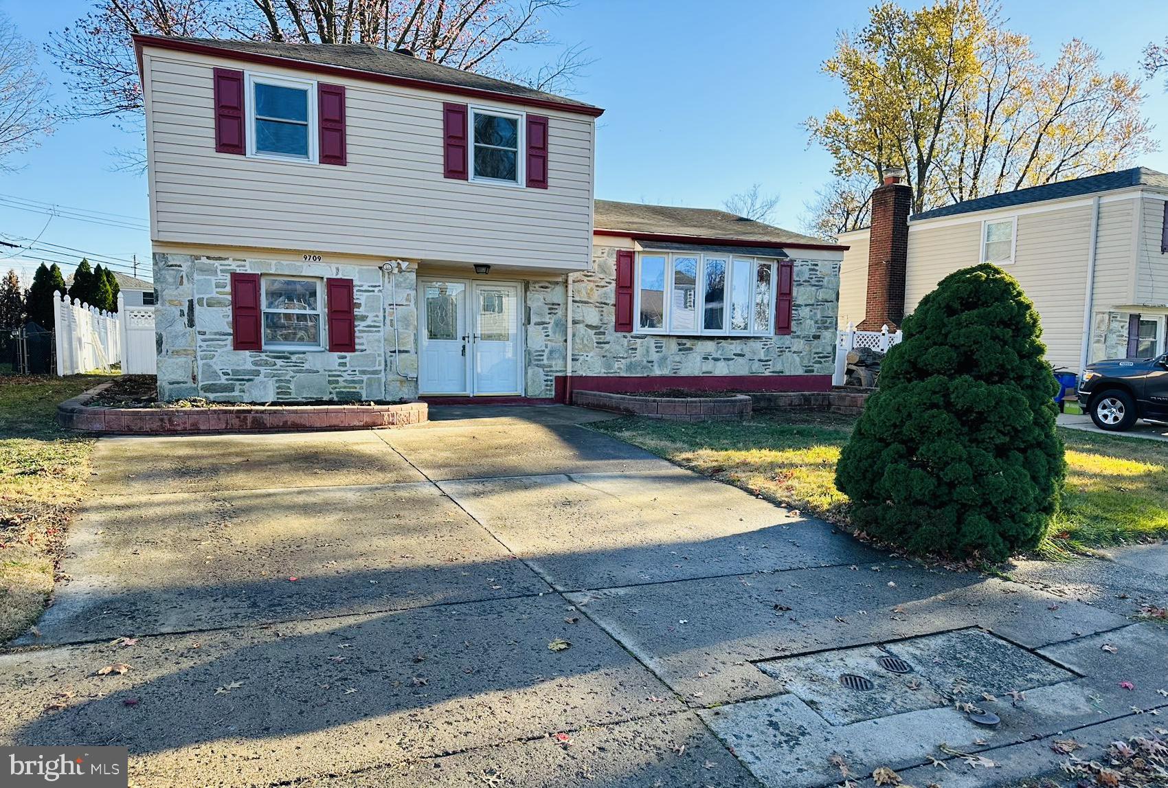 PINE VALLEY - Residential