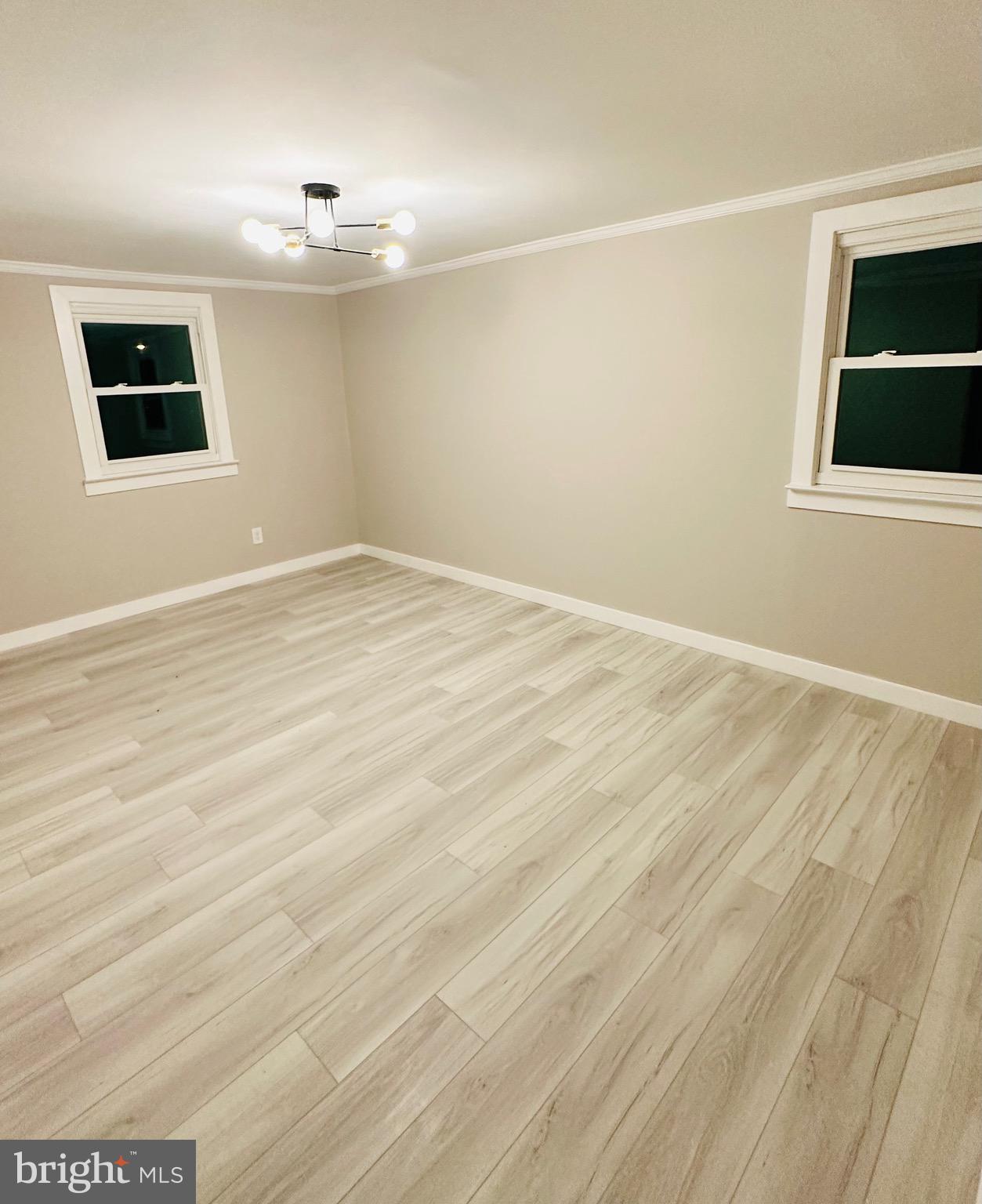 PINE VALLEY - Residential