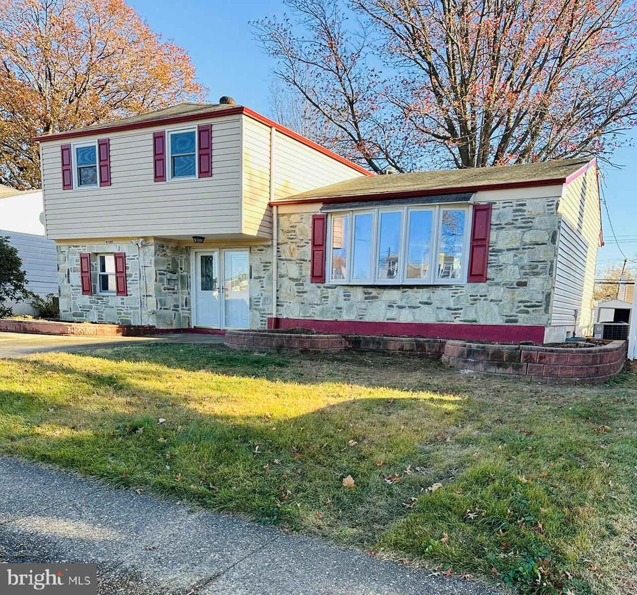 PINE VALLEY - Residential