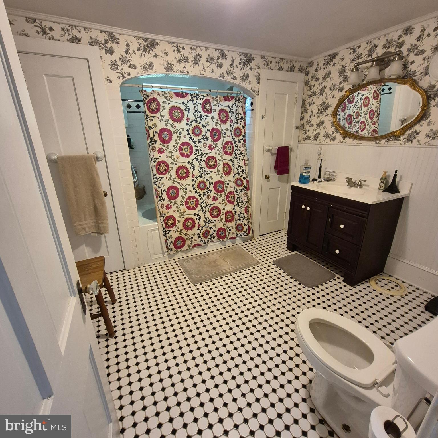 REEDVILLE - Residential