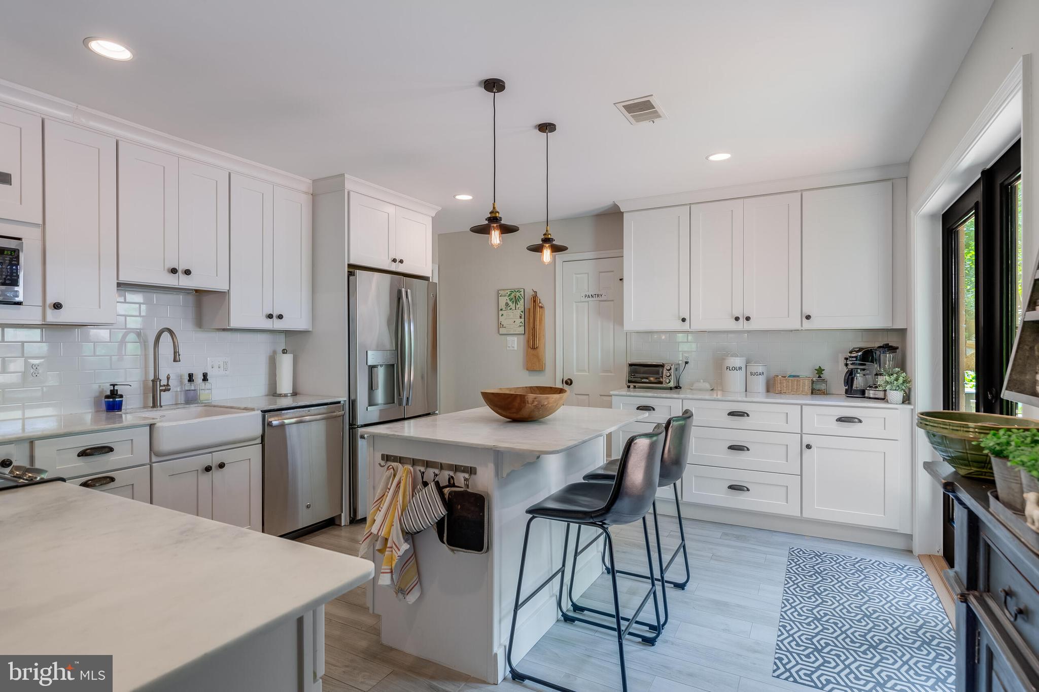 MASON HILL - Residential