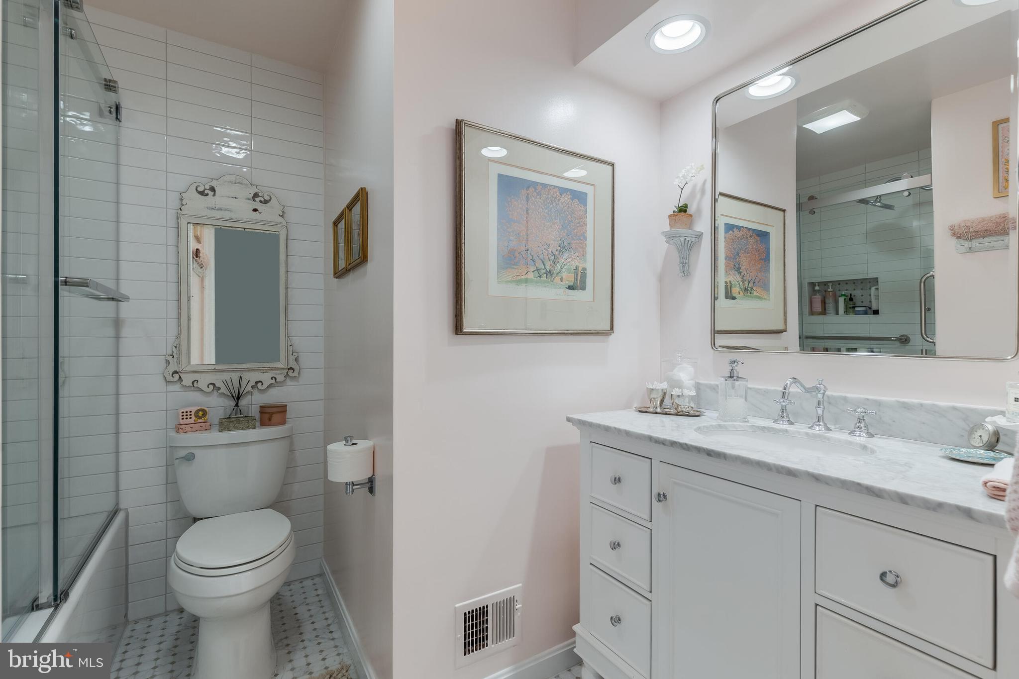 MASON HILL - Residential