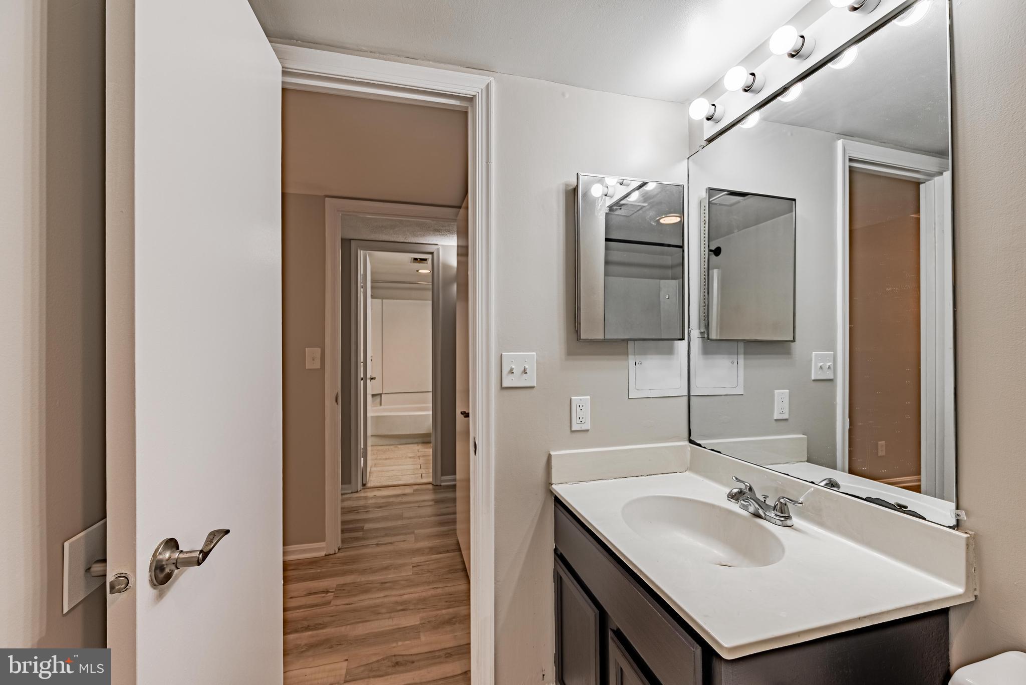 NORTH PORT CONDO - Residential
