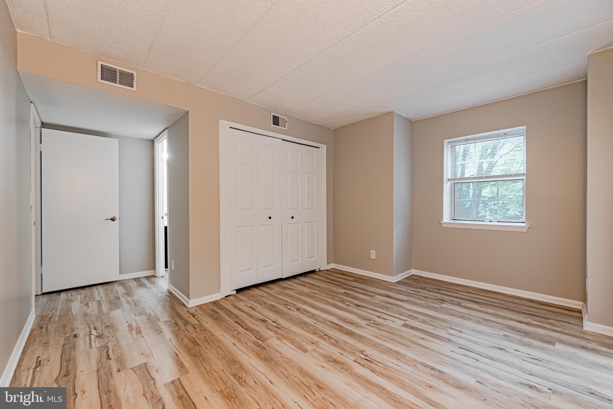 NORTH PORT CONDO - Residential