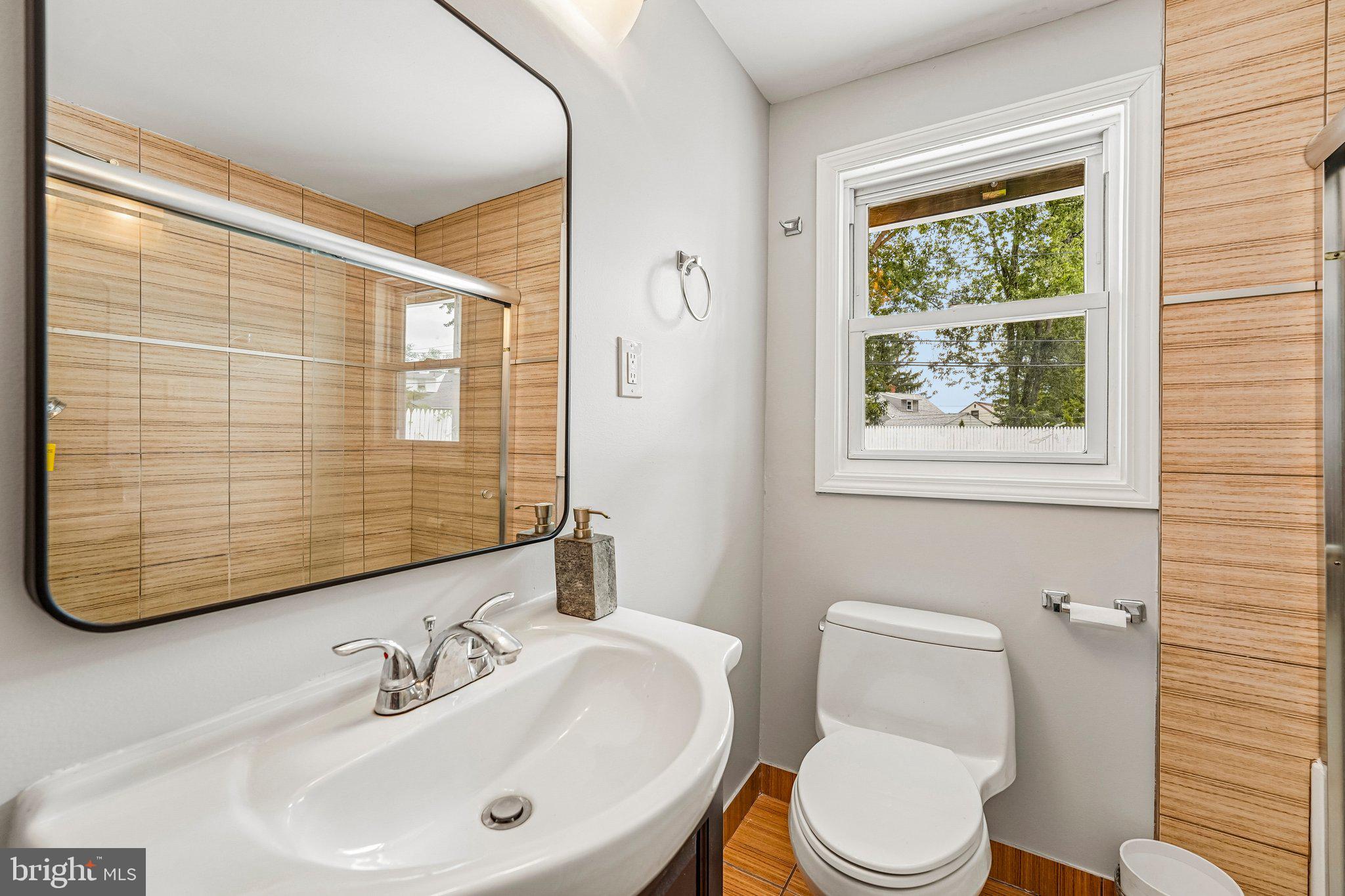 WILLOW GROVE - Residential