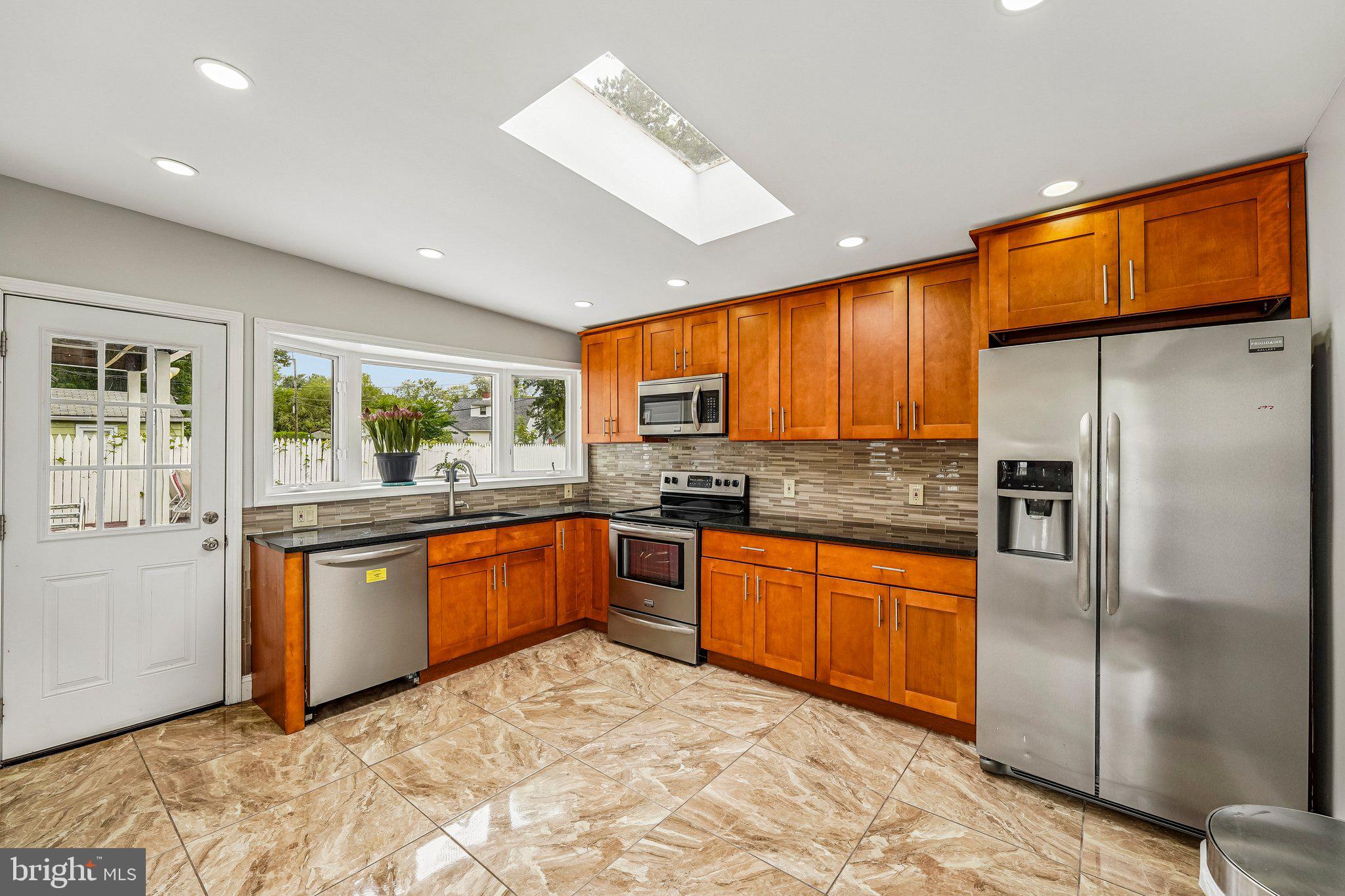 WILLOW GROVE - Residential