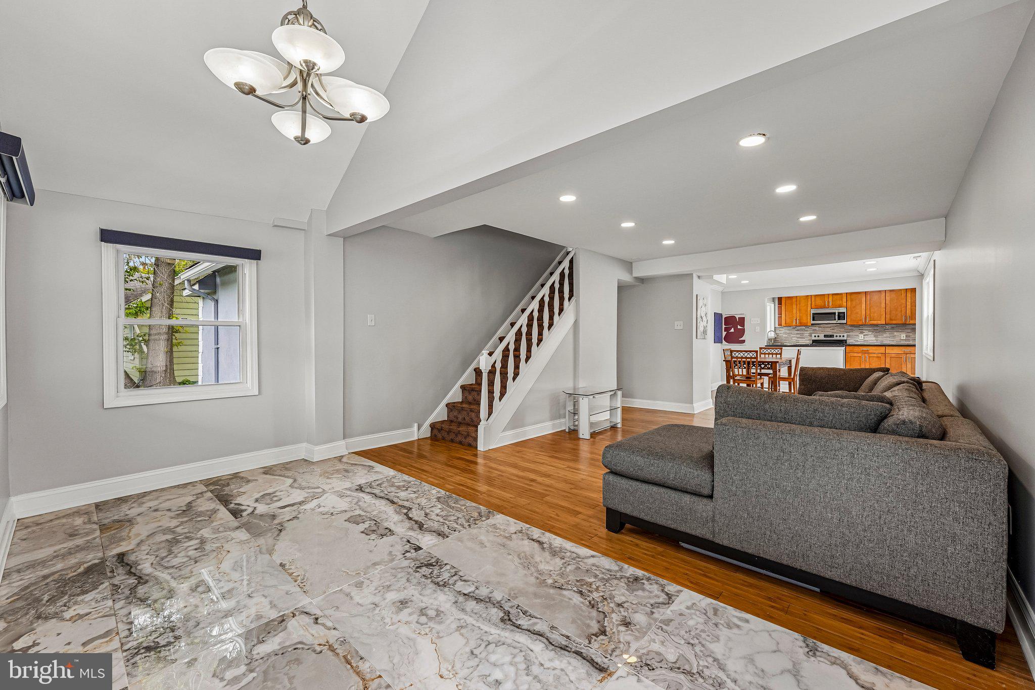 WILLOW GROVE - Residential