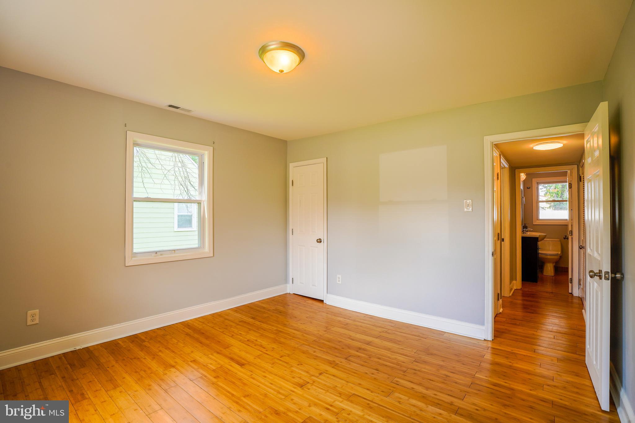 WILLOW GROVE - Residential