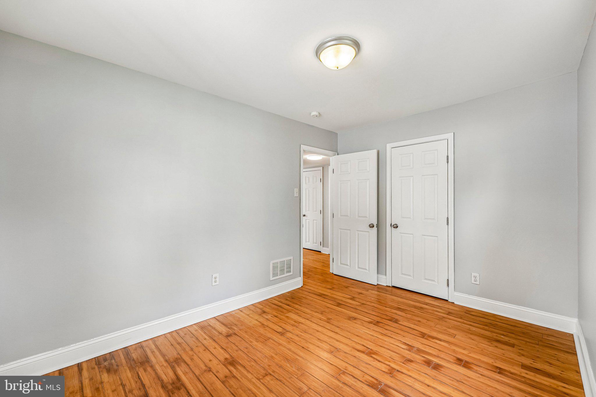 WILLOW GROVE - Residential