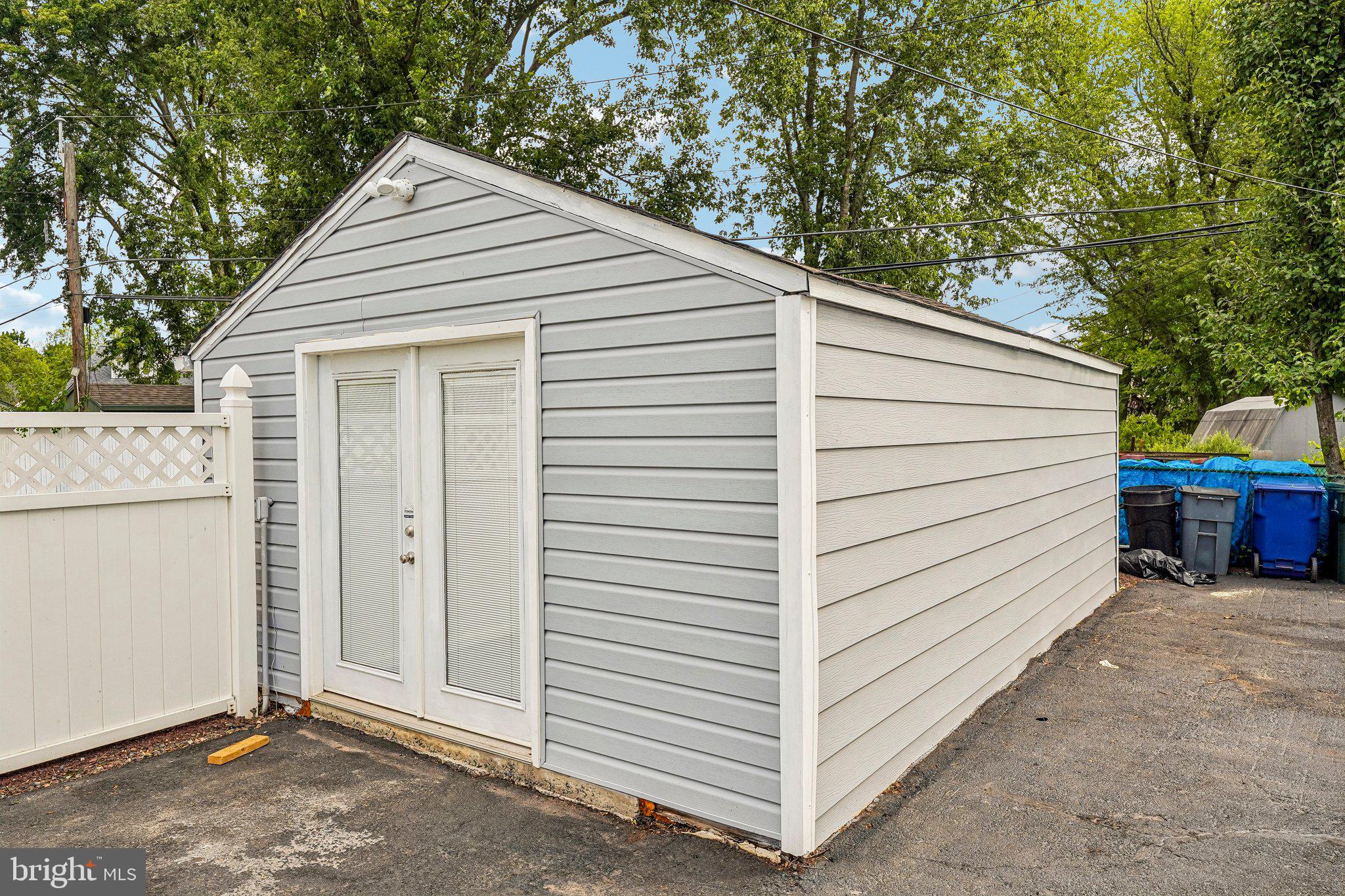 WILLOW GROVE - Residential