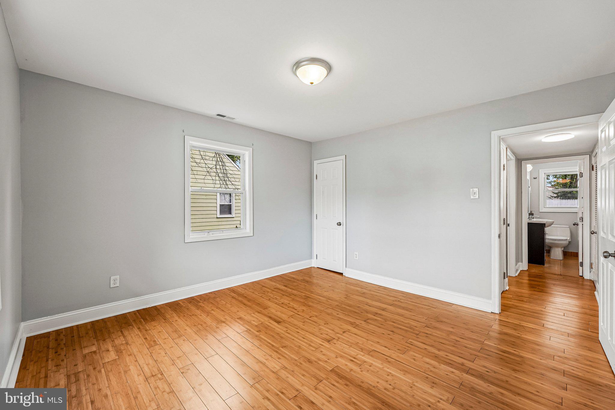 WILLOW GROVE - Residential