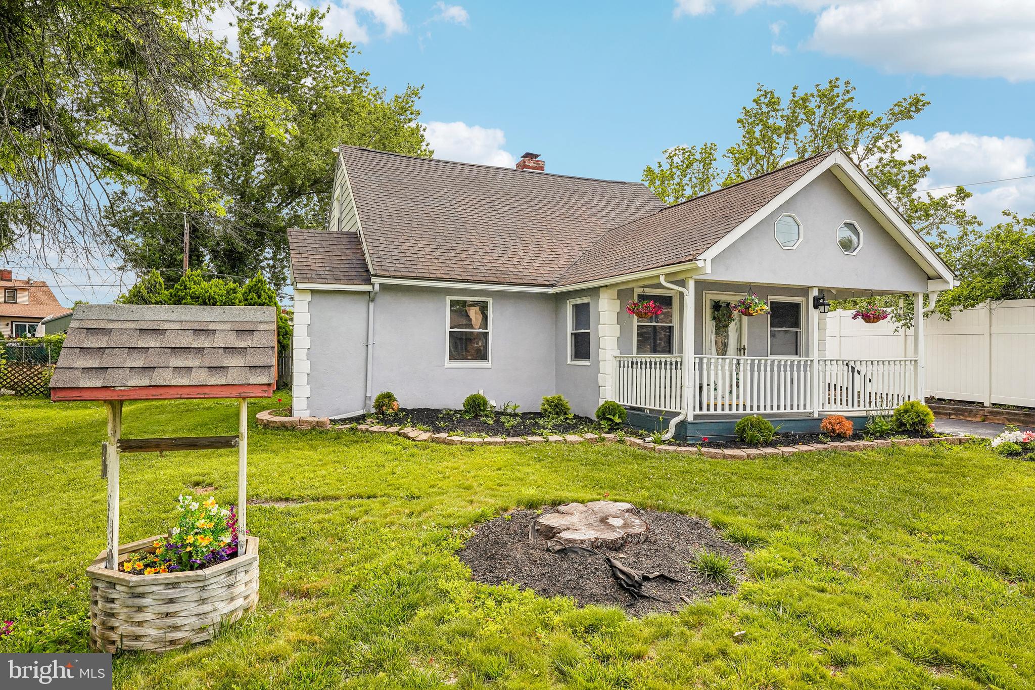 WILLOW GROVE - Residential
