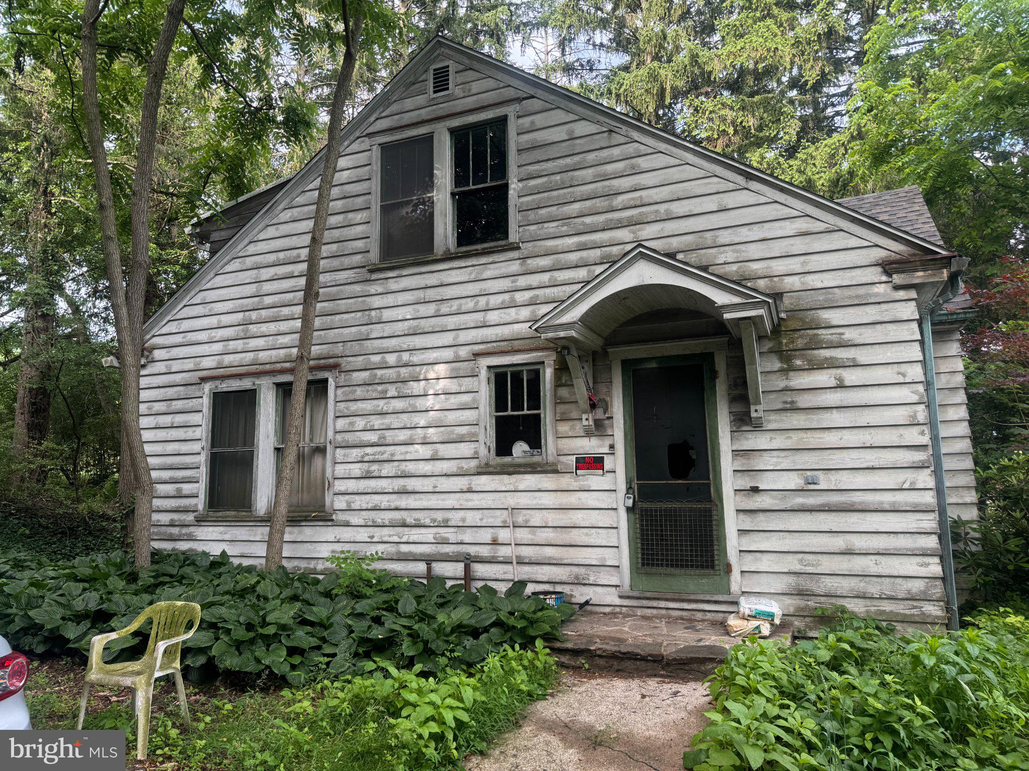 Investor alert. This four bedroom, one bath Cape Cod in Millersburg is a full renovation project with significant upside for the right buyer. Ideal for seasoned investors or contractors ready to take on a major rehab. Priced with condition in mind. Bring your vision and bring your tools!