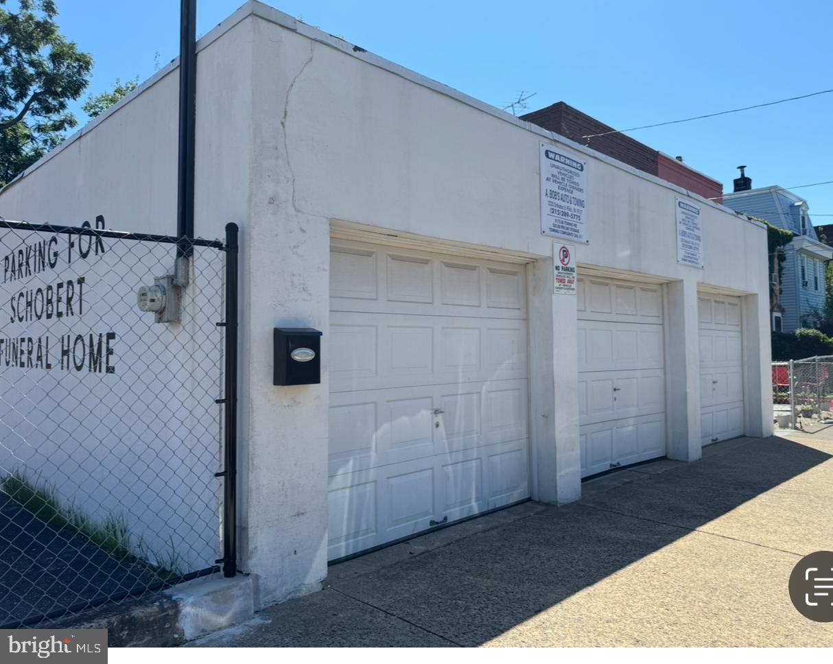 FRANKFORD - Residential