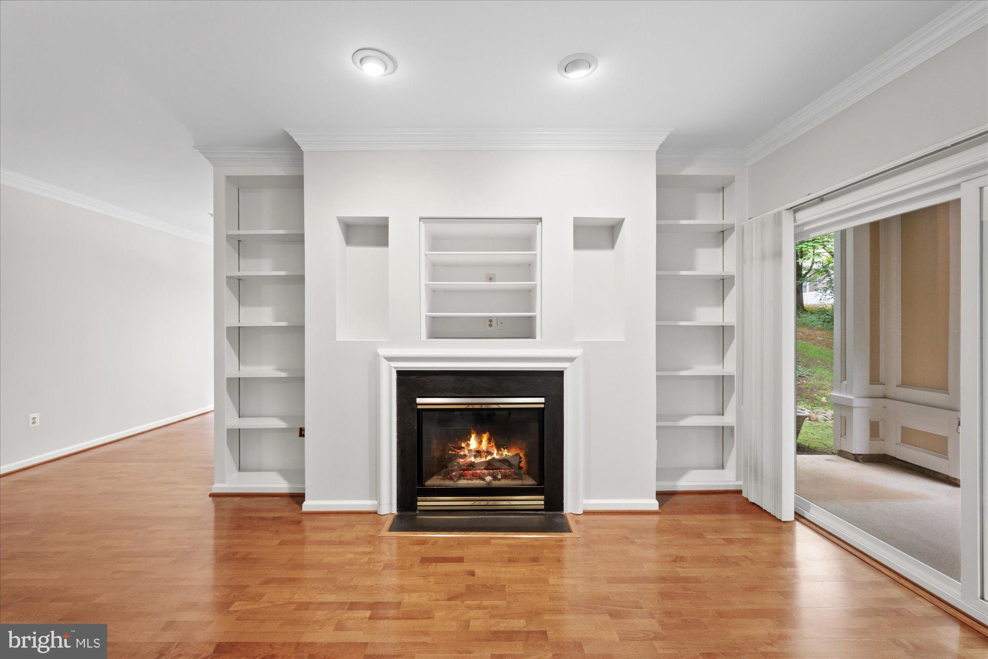 ASHBURN FARM - Residential