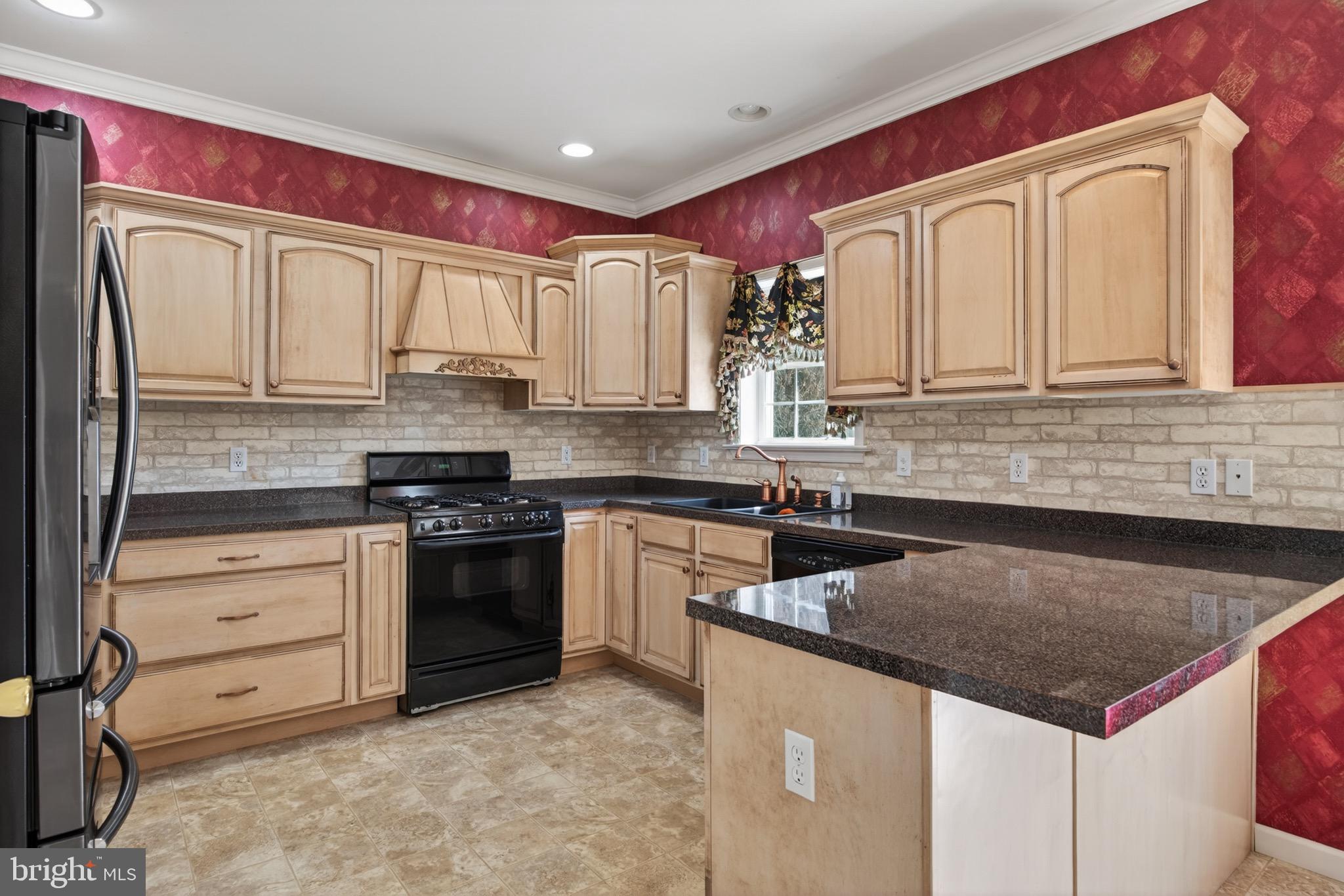 SHERMAN OAKS - Residential