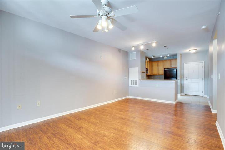 HALSTEAD AT THE METRO - Residential