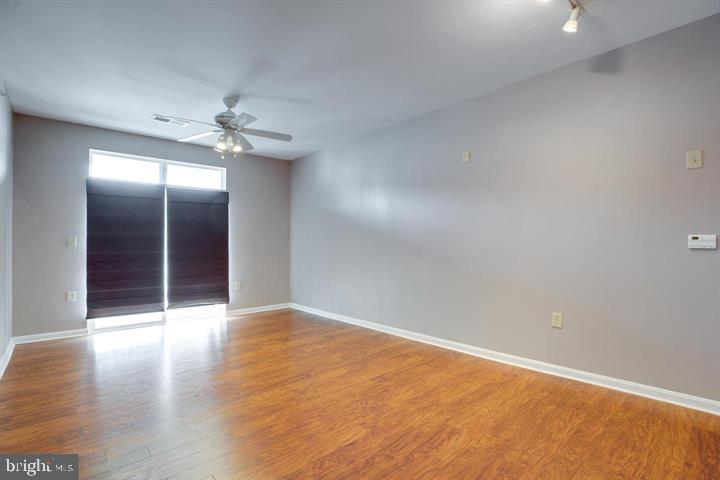 HALSTEAD AT THE METRO - Residential