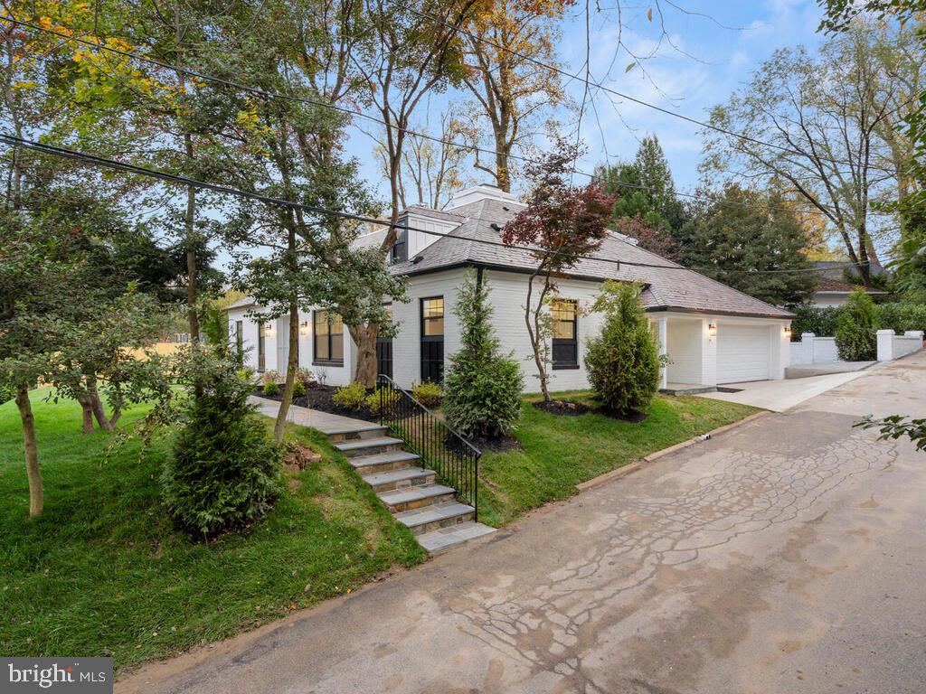 CHEVY CHASE - Residential