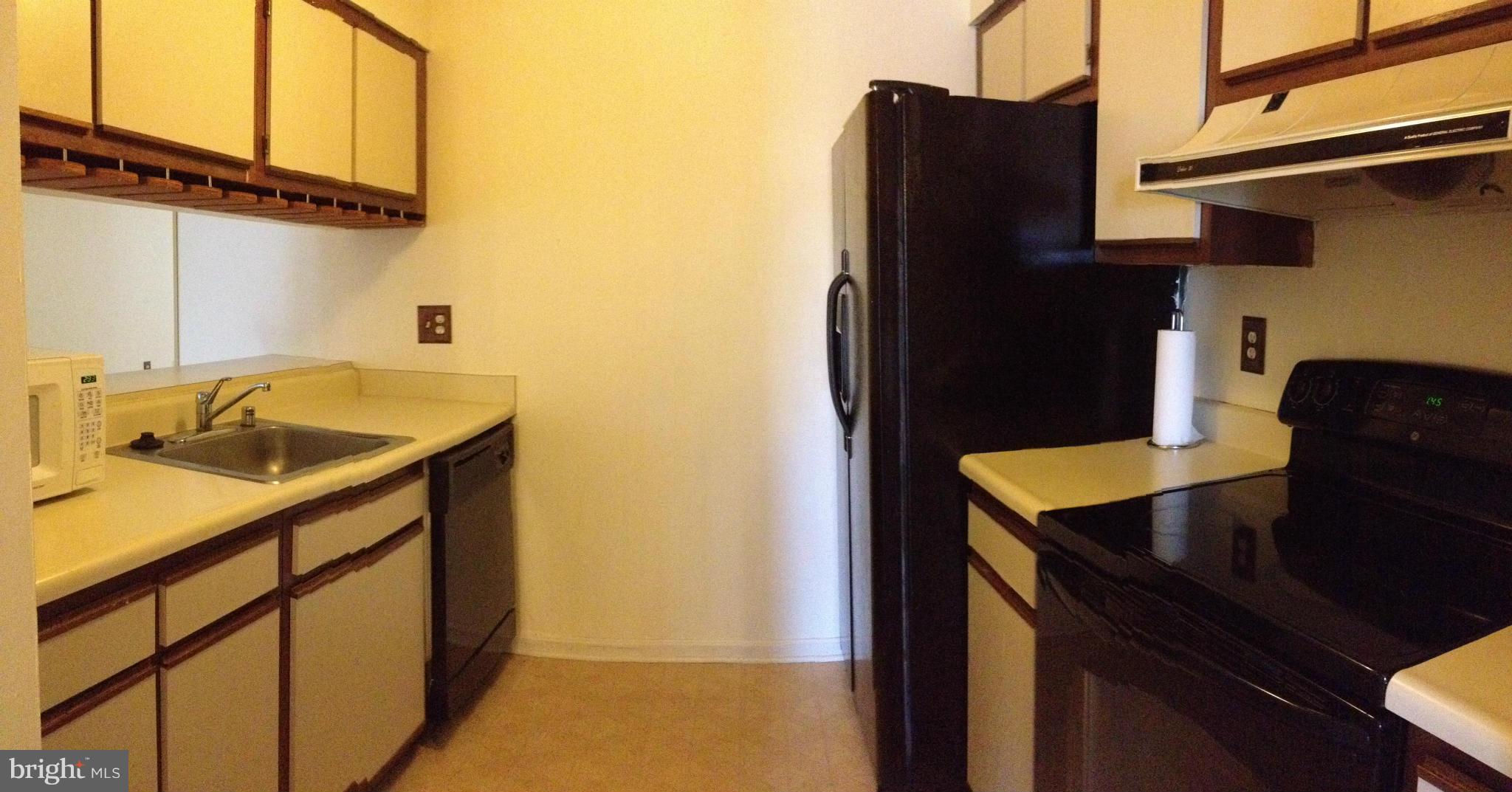 CASTLE HARBOUR CONDO - Residential Lease