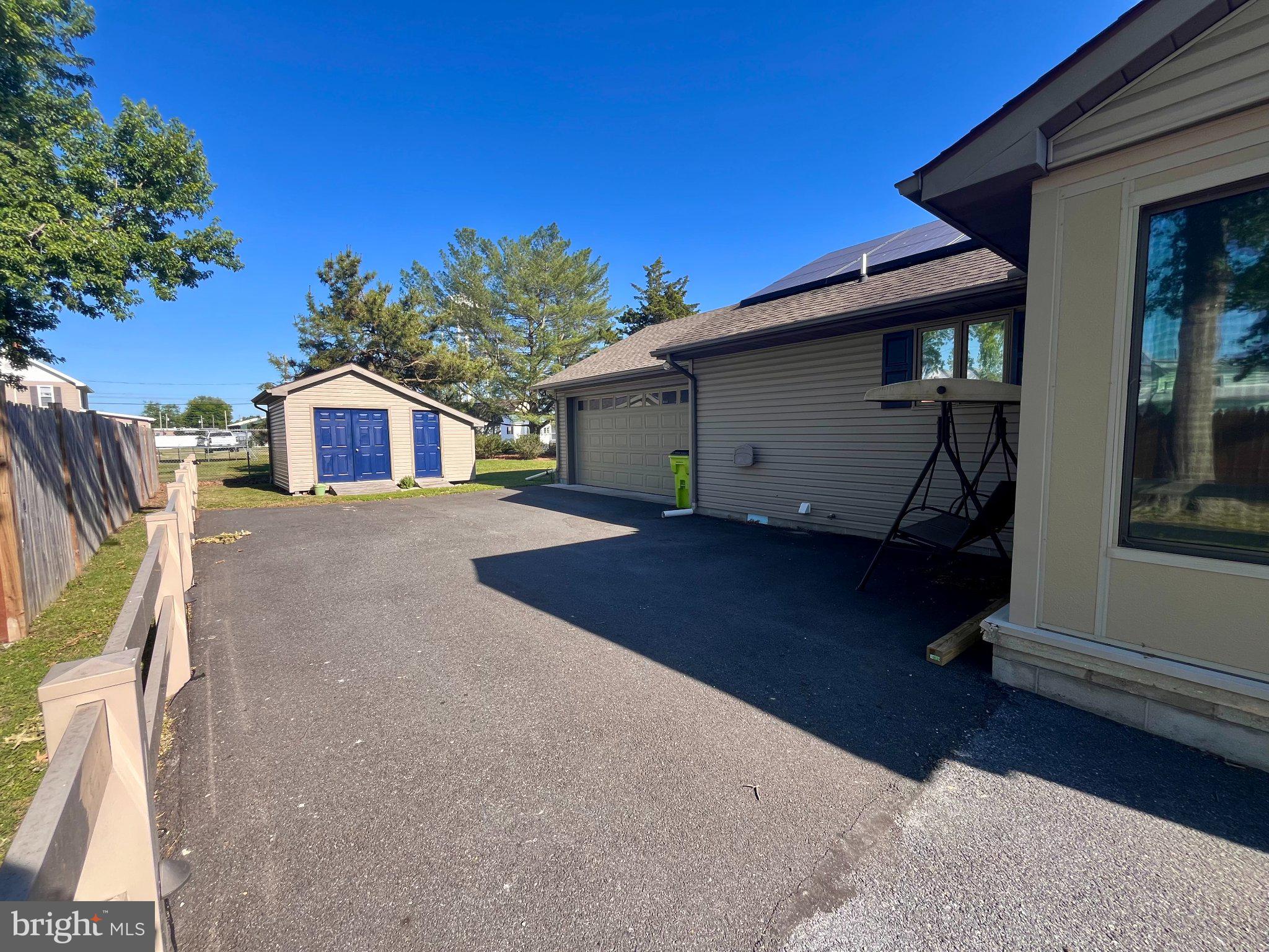 GREENWOOD - Residential