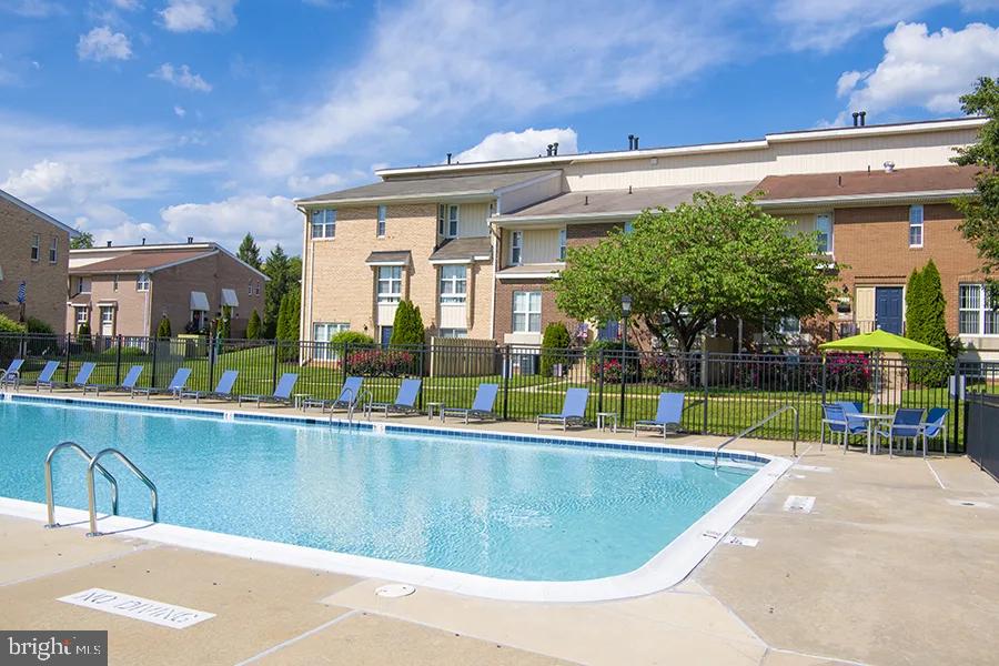 ROCKVILLE - Residential Lease