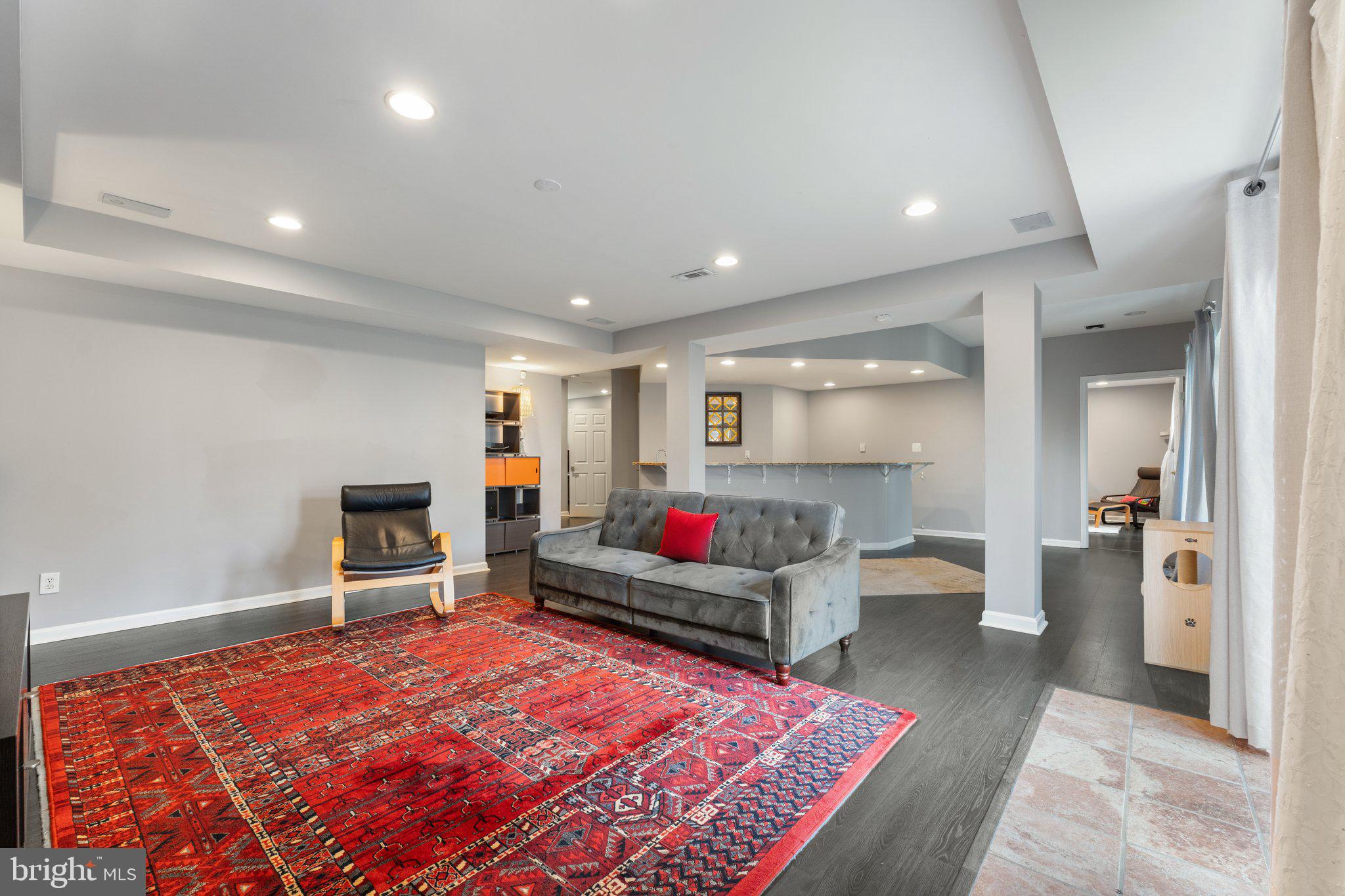 WILLIAMS HILL - Residential