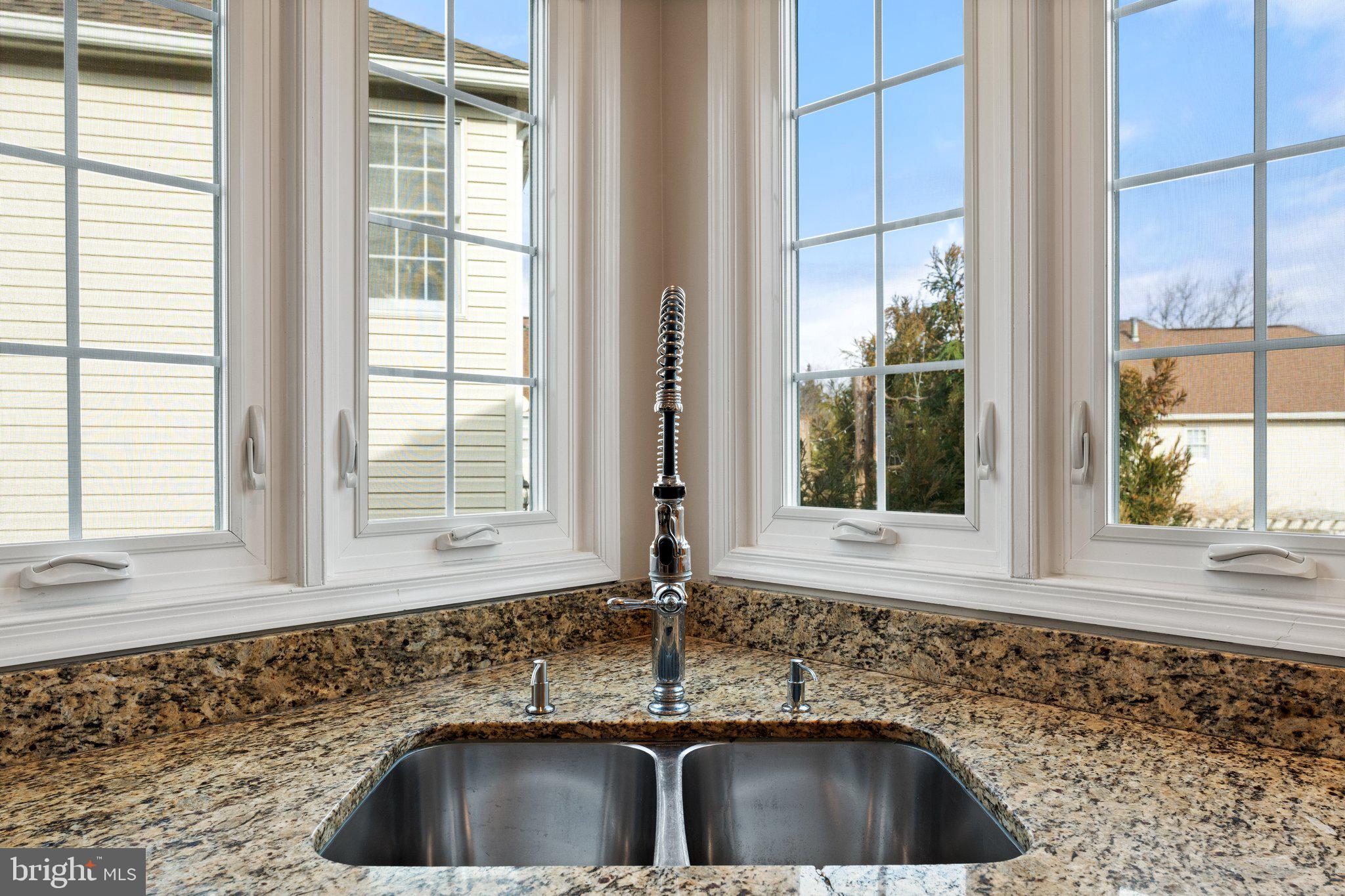 WILLIAMS HILL - Residential